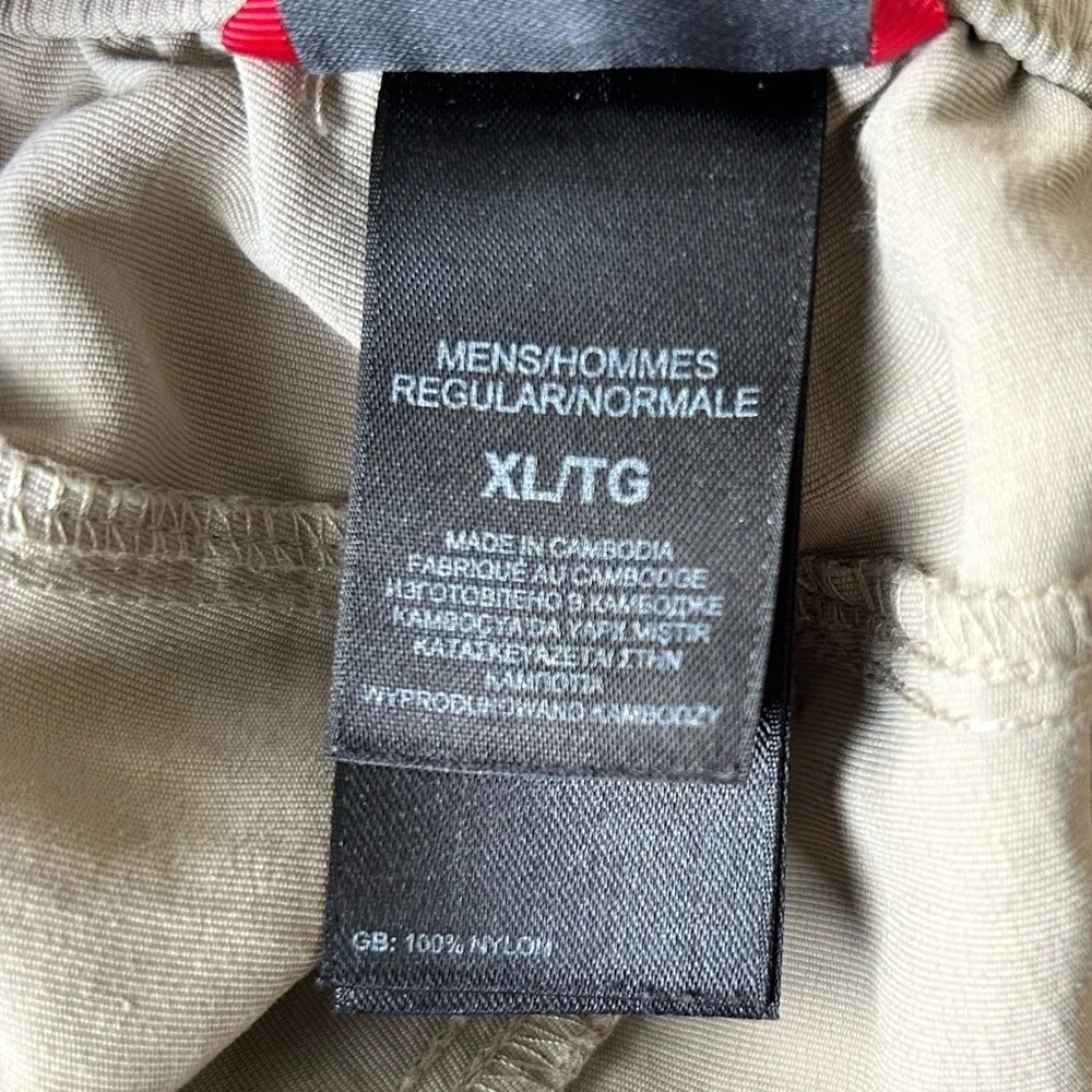The North Face Paramount Trail convertible pants cargo excellent tan Size XL